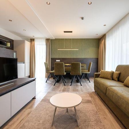 Sambock Quarter Pustrabase Apartment Брунико Екстериор снимка