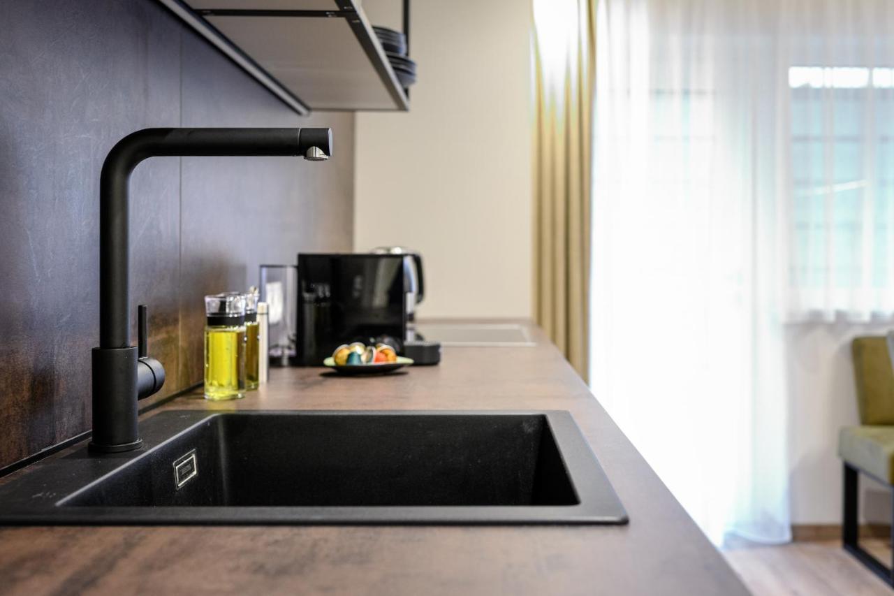 Sambock Quarter Pustrabase Apartment Брунико Екстериор снимка